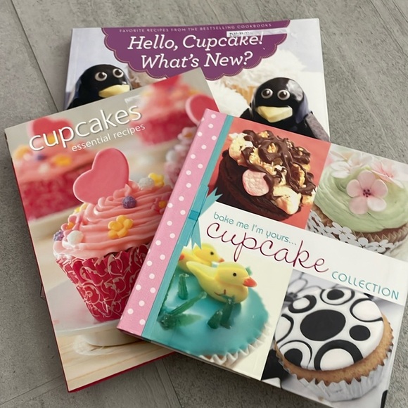 Cupcake Cook Books - Picture 9 of 10